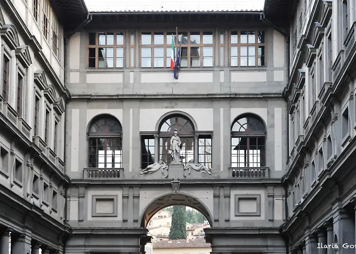 Hhb Hotel